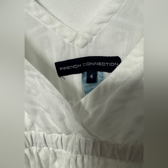 French Connection White V-Neck A-Line Dress /Size 6 - Picture 6 of 7